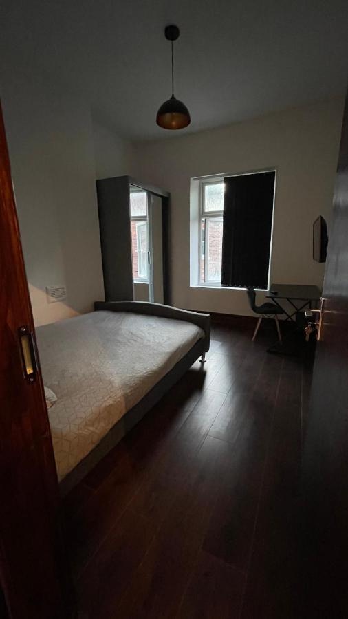 Moon House Central Location 曼彻斯特 外观 照片